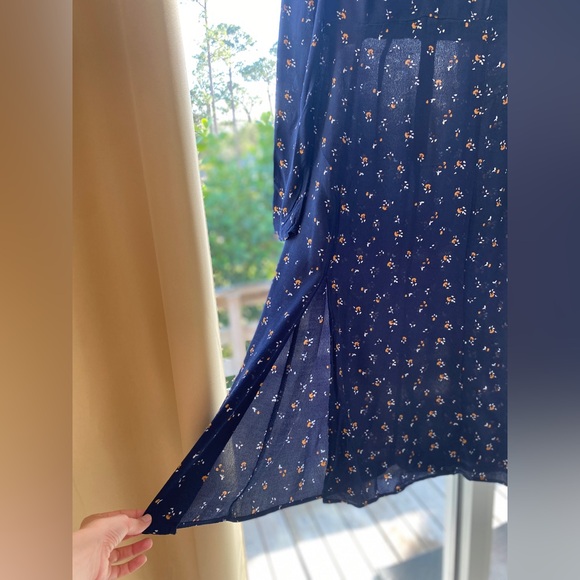 Madison & Berkeley Deep-V Midi Dress 100%Viscose | Nordstrom Size S - Picture 9 of 11